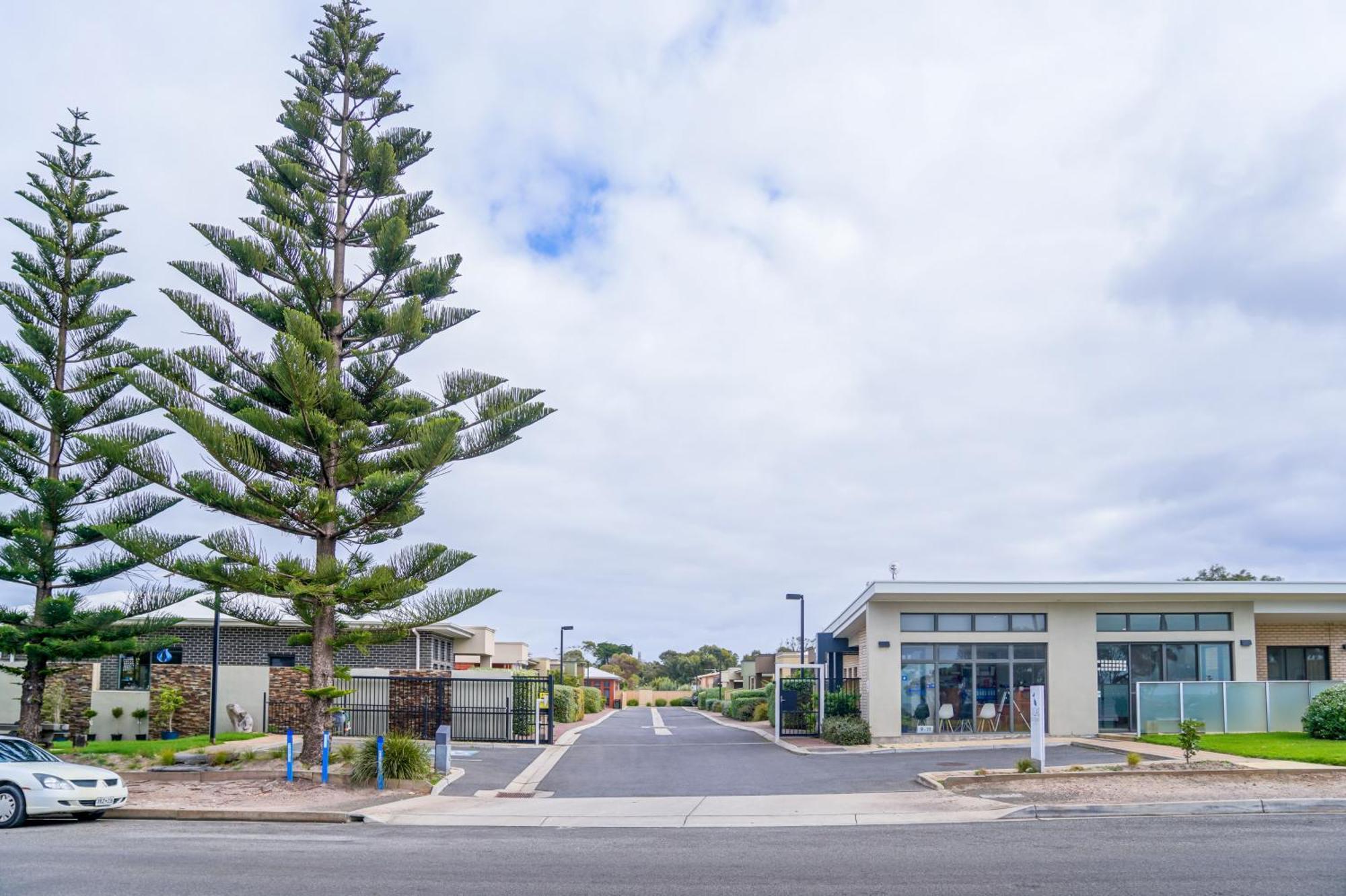 Villas On The Bay Kingscote Exterior photo