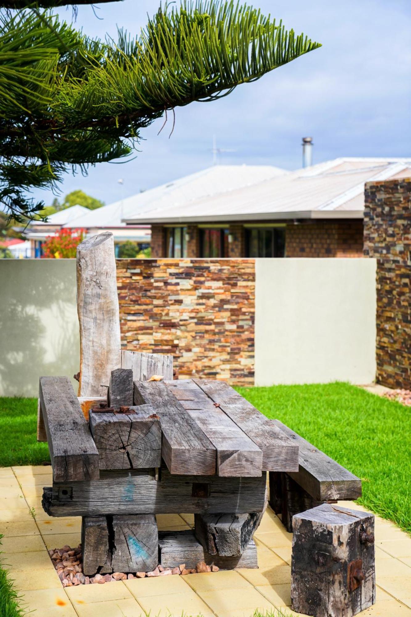 Villas On The Bay Kingscote Exterior photo
